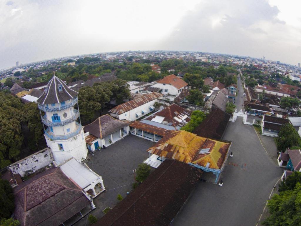 Sarila Hotel Solo Экстерьер фото